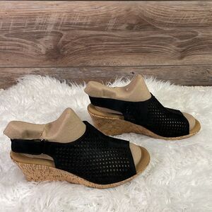 ROCKPORT Women's Black Briah Perf Sling  Cork Wedge Size 8
